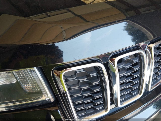 2018 Jeep Grand Cherokee Laredo E 4x4 მანქანა იყიდება აუქციონზე, vin: 1C4RJFAG9JC420097, აუქციონის ნომერი: 45927569