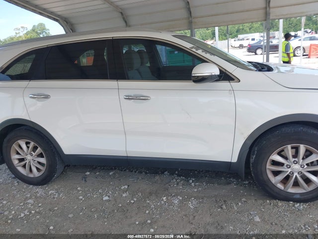 45927572 :رقم المزاد ، 5XYPG4A39GG056856 vin ، 2016 Kia Sorento 2.4l Lx مزاد بيع