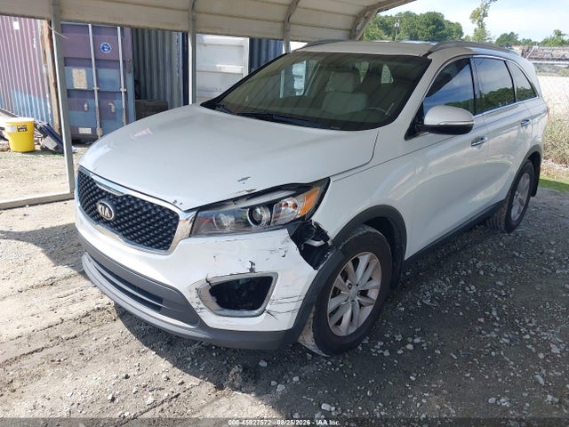 45927572 :رقم المزاد ، 5XYPG4A39GG056856 vin ، 2016 Kia Sorento 2.4l Lx مزاد بيع