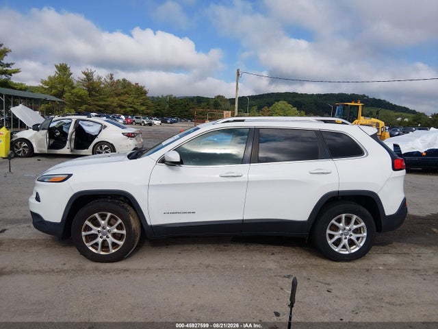 Продаж на аукціоні авто 2015 Jeep Cherokee Latitude, vin: 1C4PJMCB3FW795552, номер лоту: 45927599