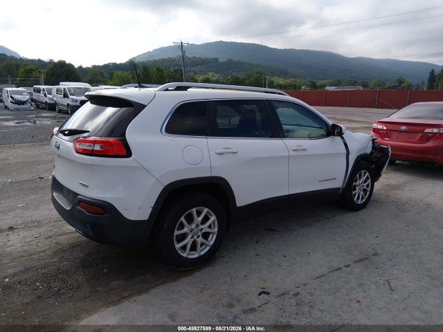 Продаж на аукціоні авто 2015 Jeep Cherokee Latitude, vin: 1C4PJMCB3FW795552, номер лоту: 45927599