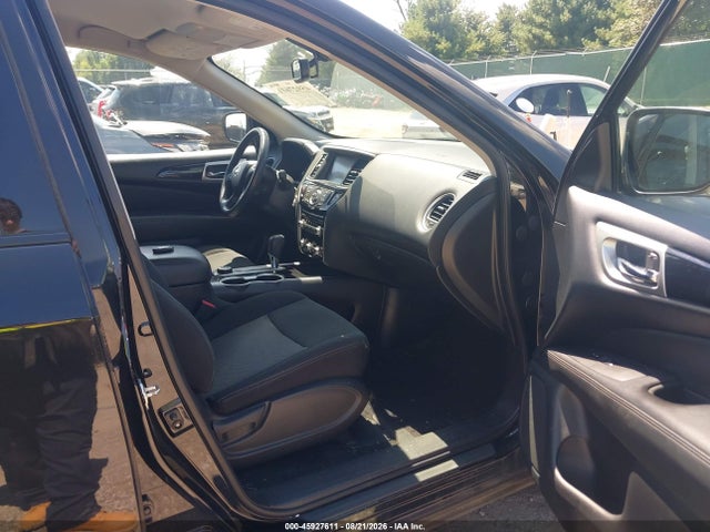 Продажа на аукционе авто 2018 Nissan Pathfinder Sv, vin: 5N1DR2MM3JC653434, номер лота: 45927611