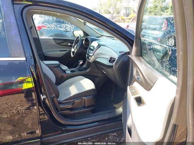 45927652 :رقم المزاد ، 3GNAXUEV6NL267592 vin ، 2022 Chevrolet Equinox Awd Lt مزاد بيع
