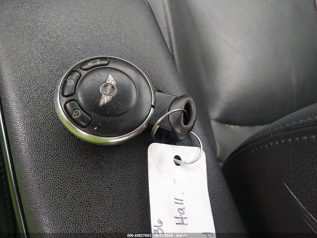 Продажа на аукционе авто 2010 Mini Cooper S, vin: WMWMF7C55ATW88557, номер лота: 45927653