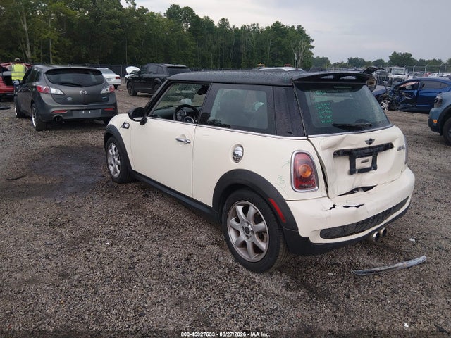 Продажа на аукционе авто 2010 Mini Cooper S, vin: WMWMF7C55ATW88557, номер лота: 45927653