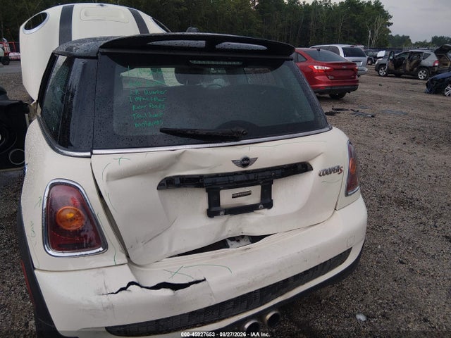 Продажа на аукционе авто 2010 Mini Cooper S, vin: WMWMF7C55ATW88557, номер лота: 45927653