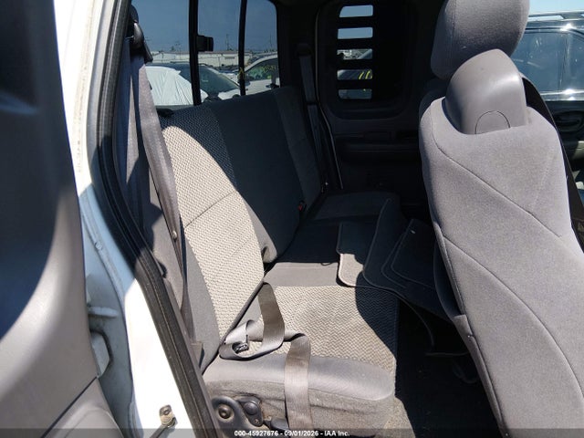 2003 Ford F-150 Lariat/xl/xlt მანქანა იყიდება აუქციონზე, vin: 1FTRX08W43KA36004, აუქციონის ნომერი: 45927676