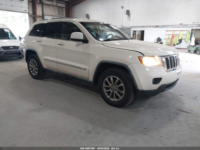 45927681 :رقم المزاد ، 1J4RR4GGXBC553564 vin ، 2011 Jeep Grand Cherokee Laredo مزاد بيع