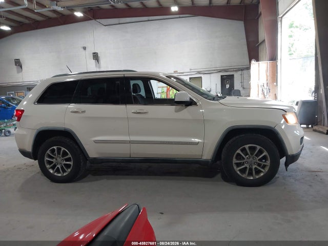 45927681 :رقم المزاد ، 1J4RR4GGXBC553564 vin ، 2011 Jeep Grand Cherokee Laredo مزاد بيع