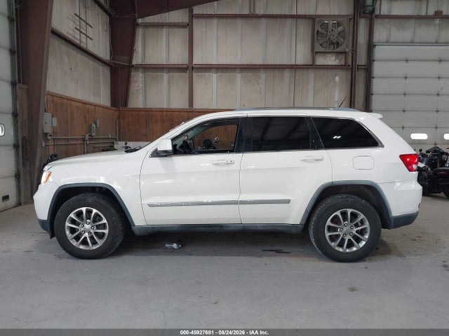 45927681 :رقم المزاد ، 1J4RR4GGXBC553564 vin ، 2011 Jeep Grand Cherokee Laredo مزاد بيع