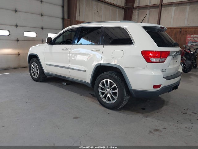 45927681 :رقم المزاد ، 1J4RR4GGXBC553564 vin ، 2011 Jeep Grand Cherokee Laredo مزاد بيع