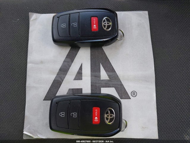 Продаж на аукціоні авто 2026 Toyota Corolla Cross Le, vin: 7MUBAAAG6TV186528, номер лоту: 45927685