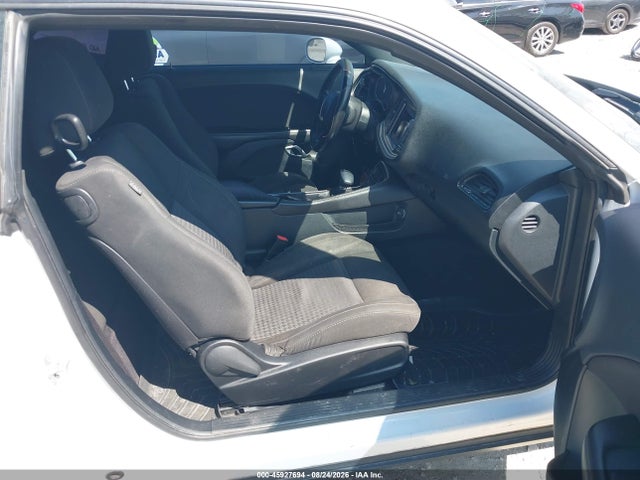 45927694 :رقم المزاد ، 2C3CDZAG6JH242309 vin ، 2018 Dodge Challenger Sxt مزاد بيع
