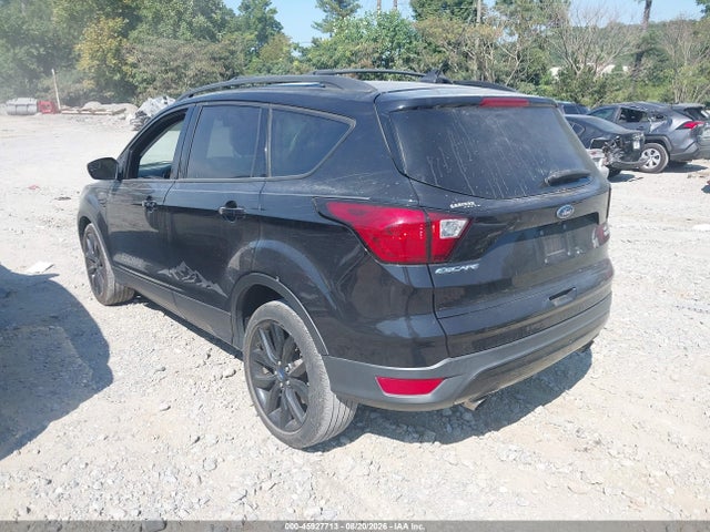 45927713 :رقم المزاد ، 1FMCU9GD6KUB78890 vin ، 2019 Ford Escape Se مزاد بيع