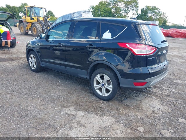 1FMCU9G96GUC45281 Ford ESCAPE SE
