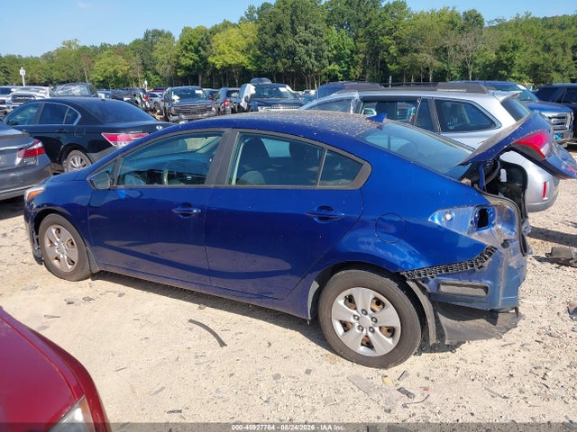 Продажа на аукционе авто 2018 Kia Forte Lx, vin: 3KPFK4A75JE259079, номер лота: 45927764