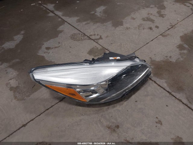45927769 :رقم المزاد ، 1FMCU9JX4EUD30883 vin ، 2014 Ford Escape Titanium مزاد بيع