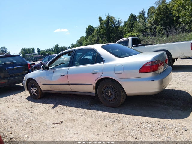 1998 Honda Accord Lx მანქანა იყიდება აუქციონზე, vin: 1HGCG5640WA144572, აუქციონის ნომერი: 45927789