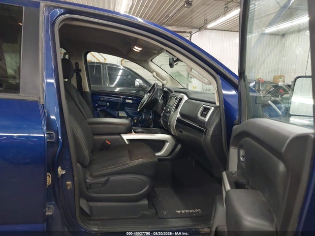 45927790 :رقم المزاد ، 1N6BA1F42KN511105 vin ، 2019 Nissan Titan Xd Sv Diesel مزاد بيع