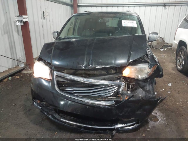 Продажа на аукционе авто 2015 Chrysler Town & Country Touring-l, vin: 2C4RC1CG1FR521045, номер лота: 45927842