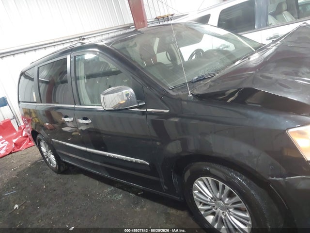 Продажа на аукционе авто 2015 Chrysler Town & Country Touring-l, vin: 2C4RC1CG1FR521045, номер лота: 45927842