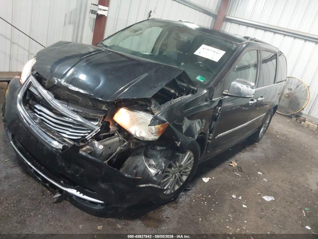 Продажа на аукционе авто 2015 Chrysler Town & Country Touring-l, vin: 2C4RC1CG1FR521045, номер лота: 45927842