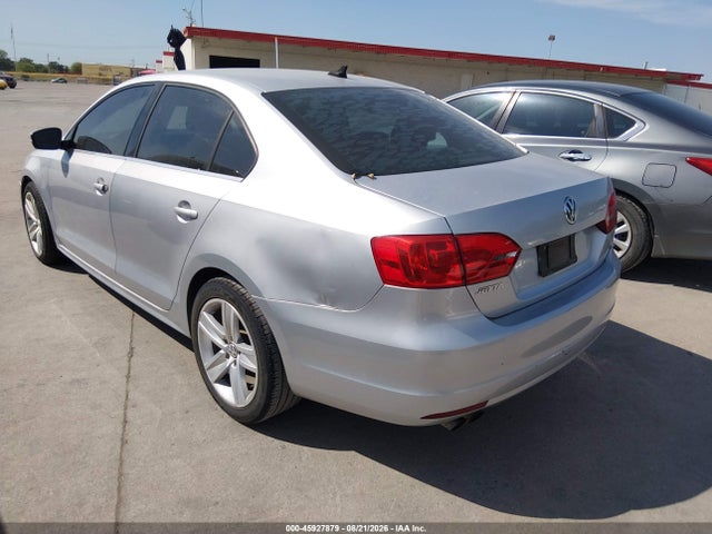 2014 Volkswagen Jetta 1.8t Se მანქანა იყიდება აუქციონზე, vin: 3VWD07AJ0EM372859, აუქციონის ნომერი: 45927879