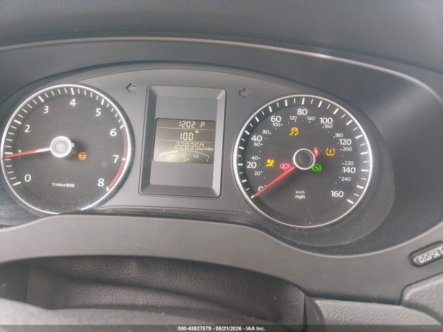 2014 Volkswagen Jetta 1.8t Se მანქანა იყიდება აუქციონზე, vin: 3VWD07AJ0EM372859, აუქციონის ნომერი: 45927879