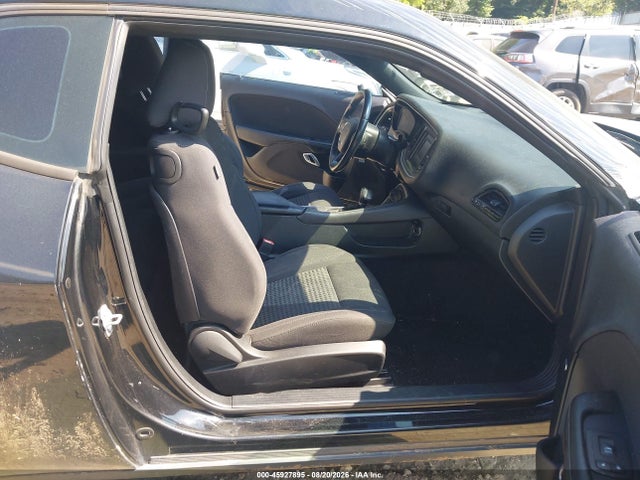 Продажа на аукционе авто 2017 Dodge Challenger Sxt, vin: 2C3CDZAG7HH509001, номер лота: 45927895