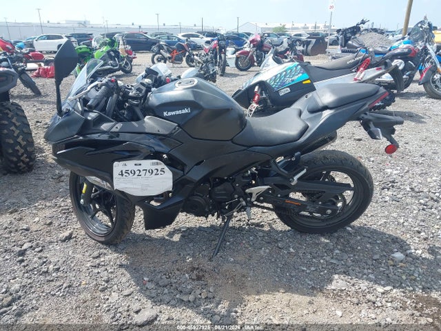 45927925 :رقم المزاد ، ML5EXGH19TDA89732 vin ، 2026 Kawasaki Ex500 H مزاد بيع