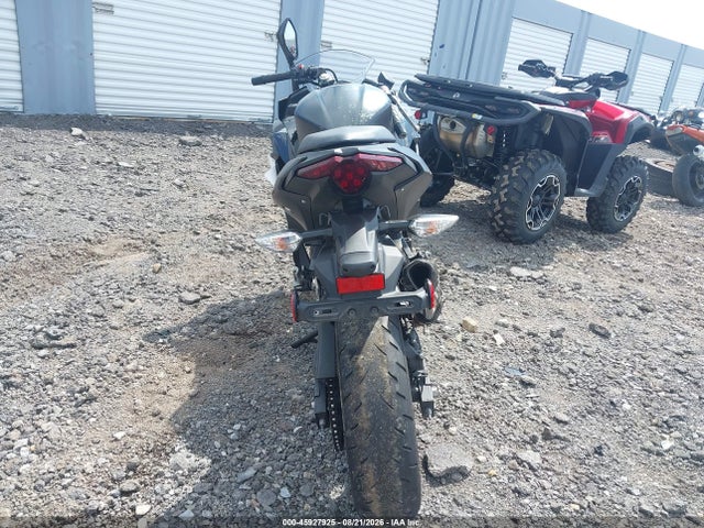 45927925 :رقم المزاد ، ML5EXGH19TDA89732 vin ، 2026 Kawasaki Ex500 H مزاد بيع