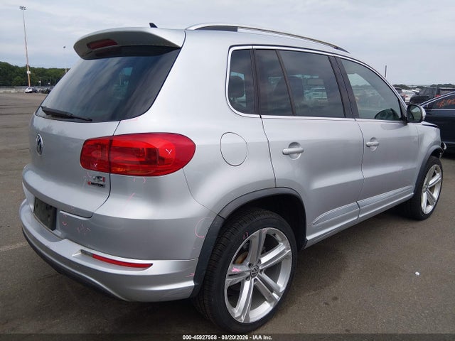 Продаж на аукціоні авто 2016 Volkswagen Tiguan R-line, vin: WVGBV7AX9GW010575, номер лоту: 45927958