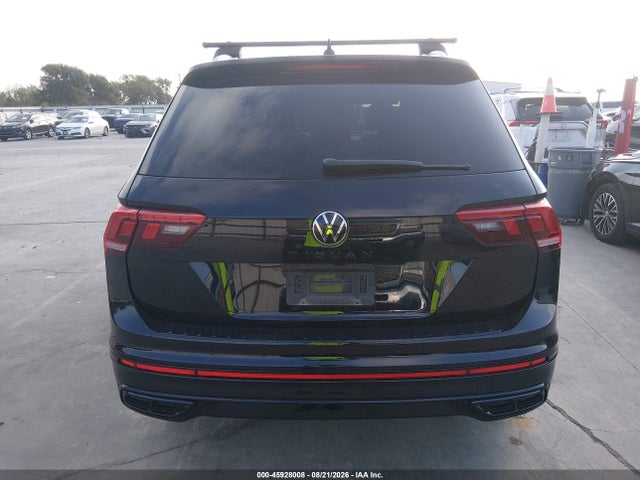 2022 Volkswagen Tiguan 2.0t Se R-line Black მანქანა იყიდება აუქციონზე, vin: 3VVCB7AX0NM133858, აუქციონის ნომერი: 45928008