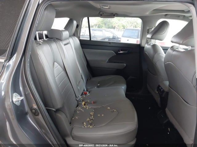45928052 :رقم المزاد ، 5TDHZRBH1MS557213 vin ، 2021 Toyota Highlander Xle مزاد بيع