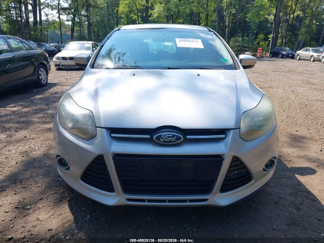 Продаж на аукціоні авто 2014 Ford Focus Titanium, vin: 1FADP3N23EL188873, номер лоту: 45928136