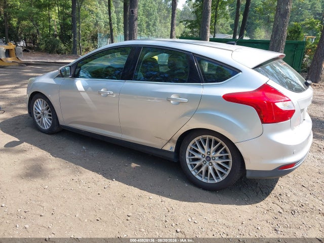 Продаж на аукціоні авто 2014 Ford Focus Titanium, vin: 1FADP3N23EL188873, номер лоту: 45928136