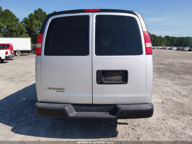 45928141 :رقم المزاد ، 1GNWGPFF3F1271204 vin ، 2015 Chevrolet Express 2500 Ls مزاد بيع