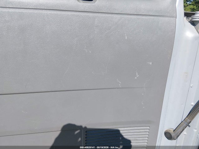 45928141 :رقم المزاد ، 1GNWGPFF3F1271204 vin ، 2015 Chevrolet Express 2500 Ls مزاد بيع