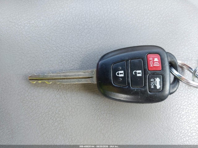 Продажа на аукционе авто 2012 Toyota Camry Xle, vin: 4T1BF1FK1CU083890, номер лота: 45928144