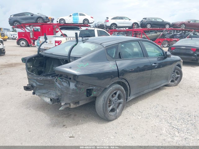 Продажа на аукционе авто 2025 Kia K4 Lxs, vin: 3KPFT4DE4SE027078, номер лота: 45928152
