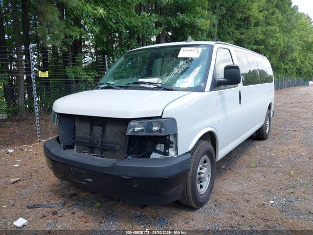 Chevrolet Express 3500 Ls 2019 1GAZGNFG8K1285931 Image 2