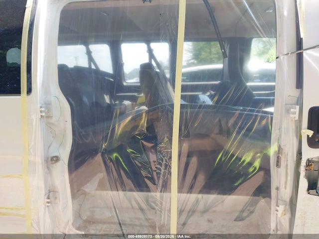Chevrolet Express 3500 Ls 2019 1GAZGNFG8K1285931 Image 8
