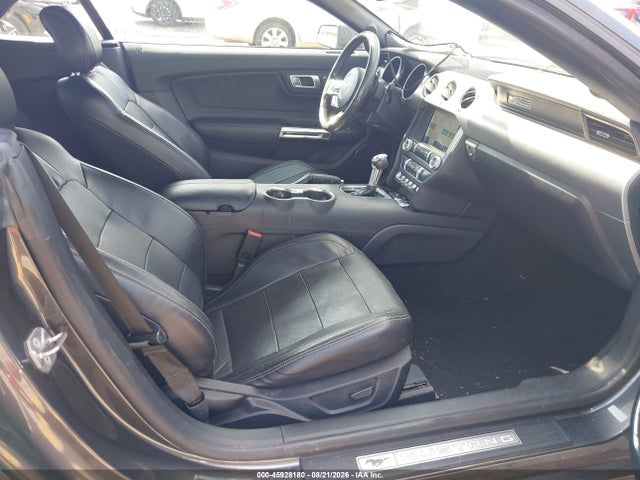 Продажа на аукционе авто 2020 Ford Mustang Ecoboost Premium, vin: 1FATP8UH5L5101474, номер лота: 45928180