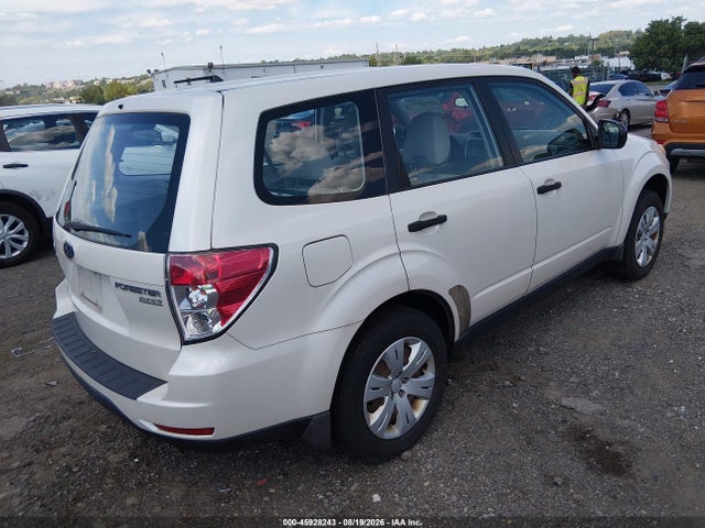 2010 Subaru Forester 2.5x მანქანა იყიდება აუქციონზე, vin: JF2SH6AC1AH737774, აუქციონის ნომერი: 45928243