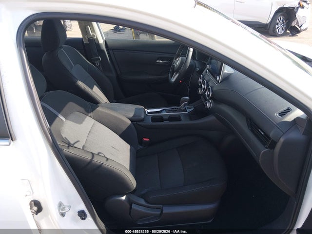 Продажа на аукционе авто 2022 Nissan Sentra Sv Xtronic Cvt, vin: 3N1AB8CV0NY302327, номер лота: 45928255