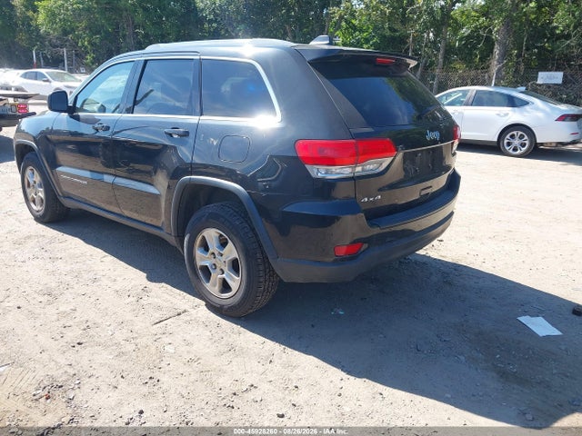 45928260 :رقم المزاد ، 1C4RJFAGXFC182994 vin ، 2015 Jeep Grand Cherokee Laredo مزاد بيع
