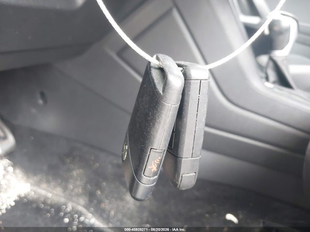 Продажа на аукционе авто 2023 Volkswagen Tiguan 2.0t Se R-line Black, vin: 3VVCB7AX4PM045611, номер лота: 45928271