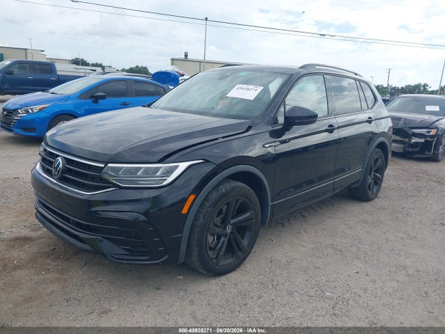 Продажа на аукционе авто 2023 Volkswagen Tiguan 2.0t Se R-line Black, vin: 3VVCB7AX4PM045611, номер лота: 45928271