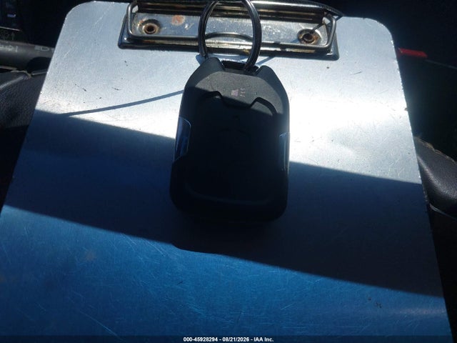 45928294 :رقم المزاد ، 1GNSKJKC0HR145019 vin ، 2017 Chevrolet Suburban Premier مزاد بيع