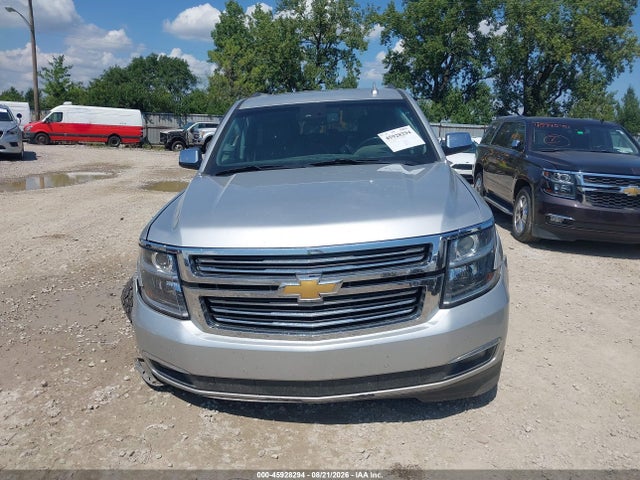 45928294 :رقم المزاد ، 1GNSKJKC0HR145019 vin ، 2017 Chevrolet Suburban Premier مزاد بيع